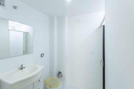 Apartamento para alugar com 73m², 3 quartos e sem vagaBanheiro 1