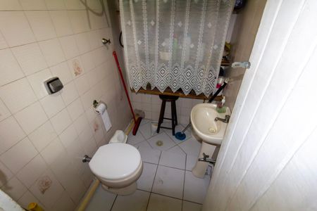 Casa à venda com 195m², 3 quartos e 2 vagasBanheiro 2