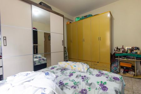 Casa à venda com 195m², 3 quartos e 2 vagasQuarto 1