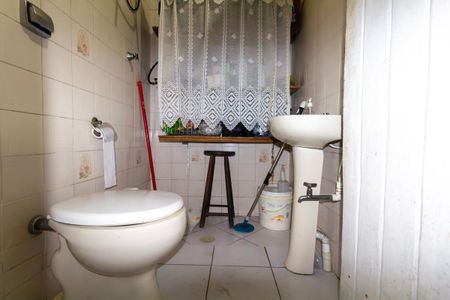 Casa à venda com 195m², 3 quartos e 2 vagasBanheiro 2