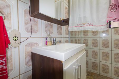 Casa à venda com 195m², 3 quartos e 2 vagasBanheiro 1