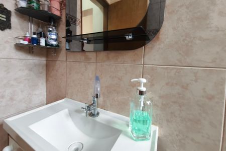 Casa à venda com 201m², 3 quartos e 3 vagasBanheiro Social