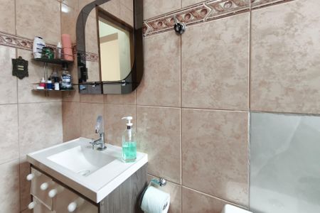 Casa à venda com 201m², 3 quartos e 3 vagasBanheiro Social