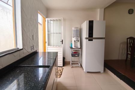 Casa à venda com 201m², 3 quartos e 3 vagasCozinha