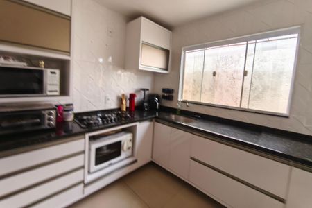 Casa à venda com 201m², 3 quartos e 3 vagasCozinha