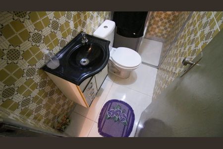 Casa à venda com 100m², 2 quartos e 1 vaga Casa à venda com 100m², 2 quartos e 1 vagaBanheiro 2