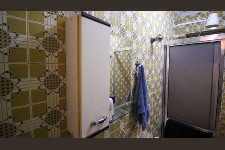 Casa à venda com 100m², 2 quartos e 1 vaga Casa à venda com 100m², 2 quartos e 1 vagaBanheiro 2