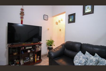 Casa à venda com 100m², 2 quartos e 1 vaga Casa à venda com 100m², 2 quartos e 1 vagaSala