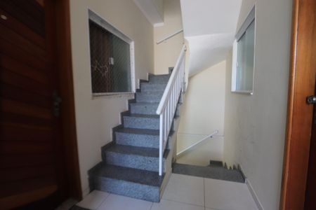 Apartamento para alugar com 35m², 1 quarto e sem vagaEscada