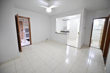 Apartamento para alugar com 2 quartos, 52m² em Vila Rosa, Goiânia