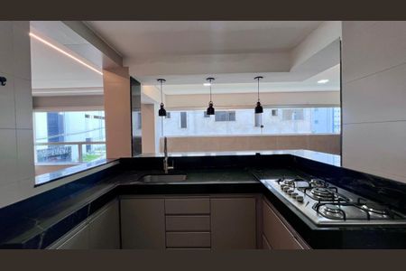 Apartamento para alugar com 90m², 2 quartos e 2 vagasCozinha