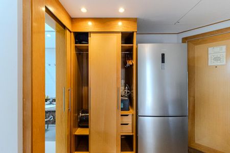 Studio para alugar com 33m², 1 quarto e 1 vaga Studio para alugar com 33m², 1 quarto e 1 vagaStudio