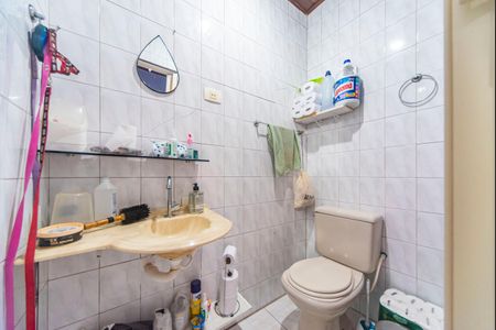Casa à venda com 120m², 2 quartos e 2 vagasBanheiro 2