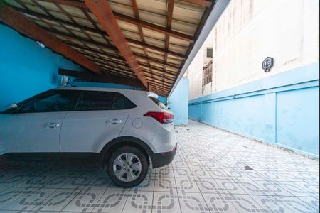 Casa à venda com 120m², 2 quartos e 2 vagasGaragem e Quintal 