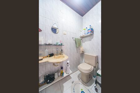Casa à venda com 120m², 2 quartos e 2 vagasBanheiro 2