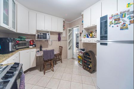 Casa à venda com 120m², 2 quartos e 2 vagasCozinha 