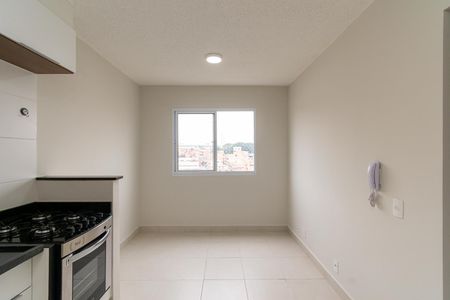 Apartamento para alugar com 33m², 2 quartos e sem vaga Apartamento para alugar com 33m², 2 quartos e sem vagaSala
