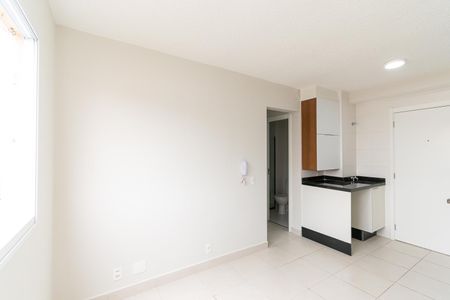 Apartamento para alugar com 33m², 2 quartos e sem vaga Apartamento para alugar com 33m², 2 quartos e sem vagaSala