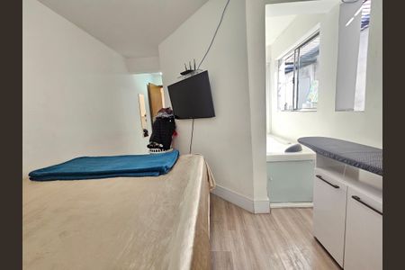 Suite de casa para alugar com 3 quartos, 125m² em Jardim Campo Limpo, São Paulo
