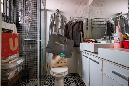 Casa à venda com 350m², 2 quartos e 3 vagas Casa à venda com 350m², 2 quartos e 3 vagasSuíte 2