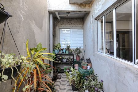 Casa para alugar com 120m², 2 quartos e 2 vagas Casa para alugar com 120m², 2 quartos e 2 vagasÁrea de Serviço