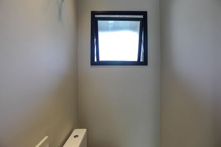 Casa de condomínio para alugar com 167m², 3 quartos e 3 vagasLavabo