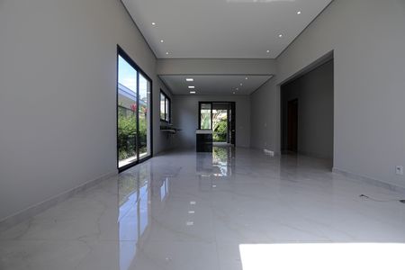 Casa de condomínio para alugar com 167m², 3 quartos e 3 vagasSala