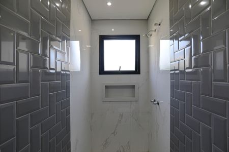 Casa de condomínio para alugar com 167m², 3 quartos e 3 vagasBanheiro - Quarto 1 - Suíte