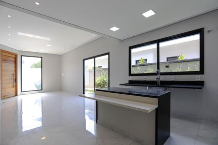 Cozinha de casa de condomínio para alugar com 3 quartos, 167m² em Botujuru, Mogi das Cruzes