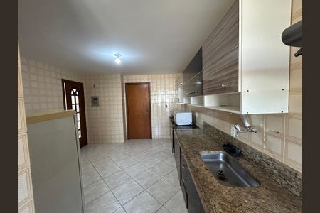 Apartamento para alugar com 90m², 2 quartos e 1 vagaCozinha