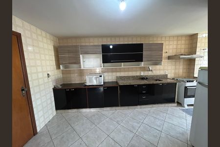 Apartamento para alugar com 90m², 2 quartos e 1 vagaCozinha