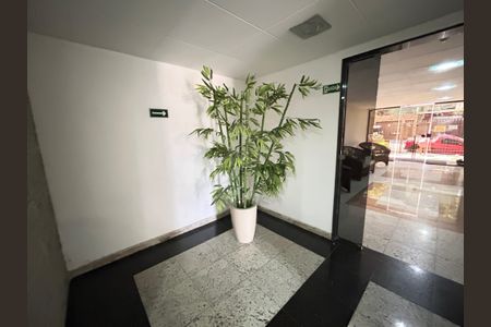 Apartamento para alugar com 90m², 2 quartos e 1 vagaHall de entrada