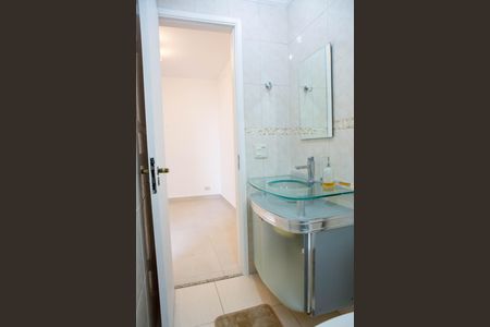 Apartamento para alugar com 59m², 2 quartos e 1 vaga Apartamento para alugar com 59m², 2 quartos e 1 vagaQuarto 1 Banheiro