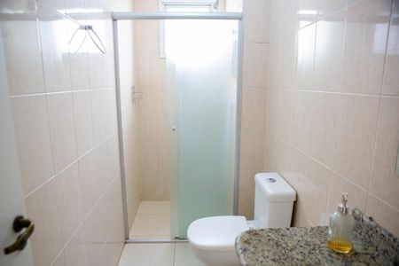 Apartamento para alugar com 59m², 2 quartos e 1 vaga Apartamento para alugar com 59m², 2 quartos e 1 vagaBanheiro