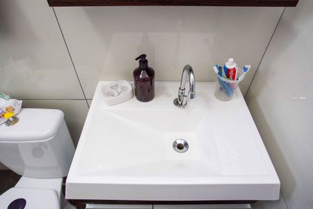 Casa à venda com 177m², 6 quartos e 3 vagasBanheiro Social Casa 3