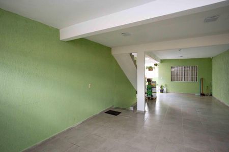 Casa à venda com 177m², 6 quartos e 3 vagasGaragem