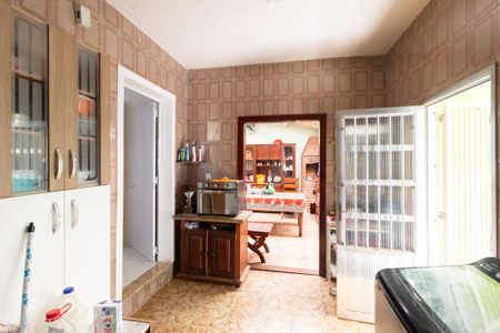 Casa à venda com 260m², 2 quartos e 2 vagasÁrea de serviço