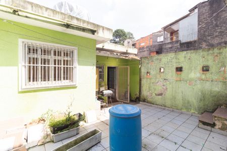 Casa à venda com 260m², 2 quartos e 2 vagasQuintal