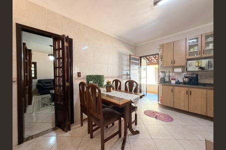 Casa à venda com 2802m², 10 quartos e 7 vagasCozinha - Casa 1