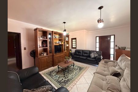 Casa à venda com 2802m², 10 quartos e 7 vagasSala - Casa 1