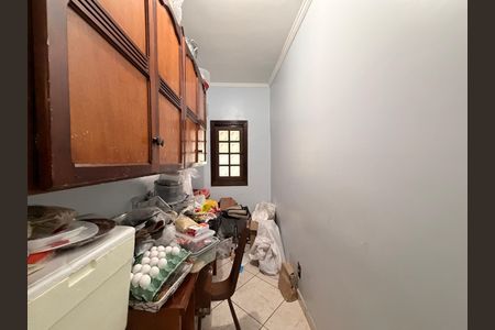 Casa à venda com 2802m², 10 quartos e 7 vagasDispensa- Casa 1