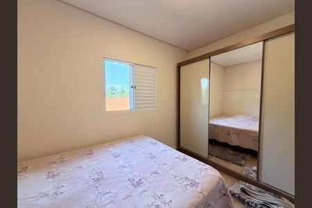 Casa à venda com 2802m², 10 quartos e 7 vagasQuarto 2 - Casa 2