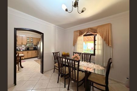 Casa à venda com 2802m², 10 quartos e 7 vagasSala de Jantar - Casa 1
