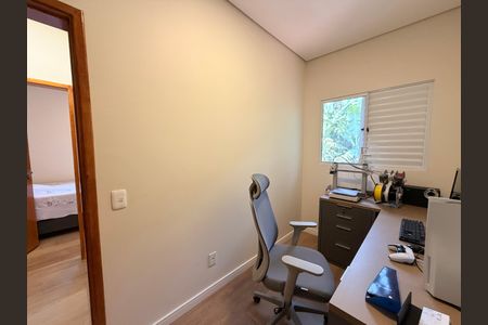 Casa à venda com 2802m², 10 quartos e 7 vagasQuarto 1 - Casa 2