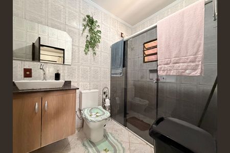 Casa à venda com 2802m², 10 quartos e 7 vagasBanheiro da Suíte - Casa 1