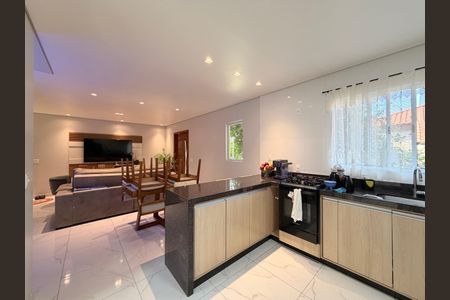 Casa à venda com 2802m², 10 quartos e 7 vagasCozinha - Casa 2