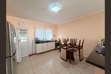Casa à venda com 2802m², 10 quartos e 7 vagasCozinha - Casa 3
