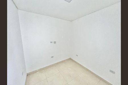 Quarto 1 de kitnet/studio para alugar com 2 quartos, 80m² em Jardim Primavera, São Paulo