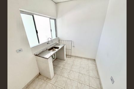 Sala/Cozinha de kitnet/studio para alugar com 1 quarto, 35m² em Jardim Primavera, São Paulo