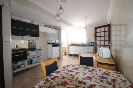 Apartamento à venda com 178m², 3 quartos e 1 vagaCozinha